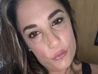 WebCAM of IvyBelle_MilfUK