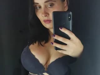 WebCAM di LousianaBoobs