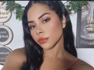 WebCAM of Mia_sexylatin
