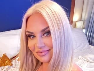 WebCAM of MollyMilfXO