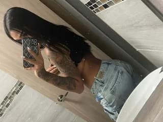 WebCAM of Veliz_Monserrat111