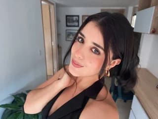 Victoria_Megan WebCAM 