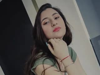 WebCAM of ZoeHillss111